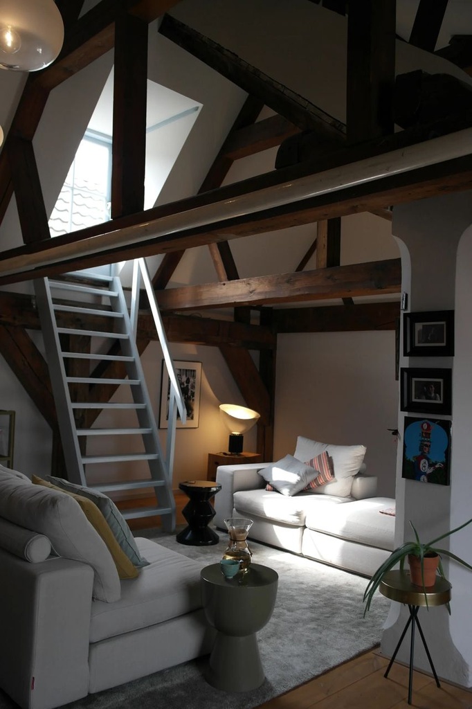 Lámpara de mesa Taccia Small Led 16W 2700K 100-240V atenuable