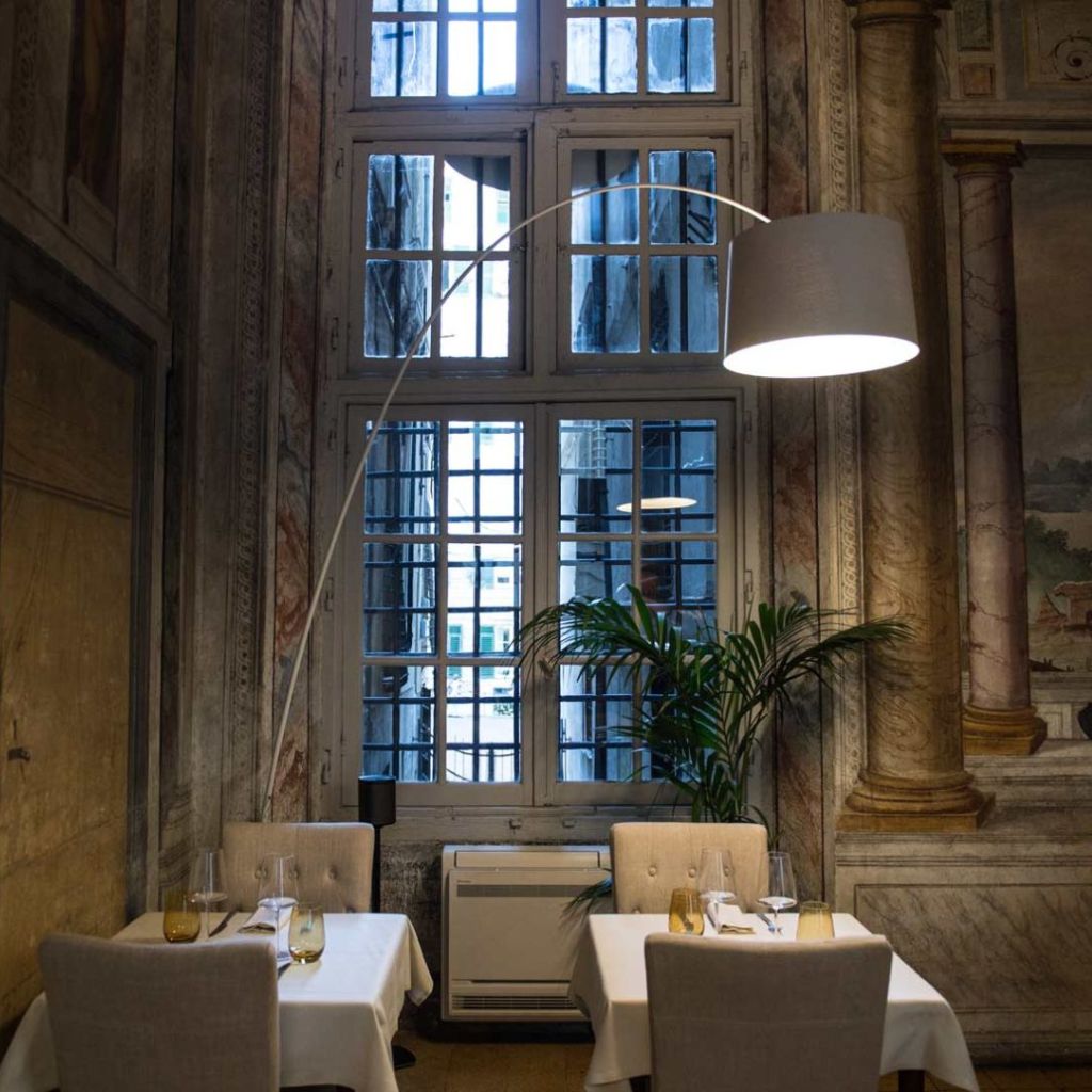 Lámpara de pie Twiggy Led 28W 2700K 3840lm CRI90