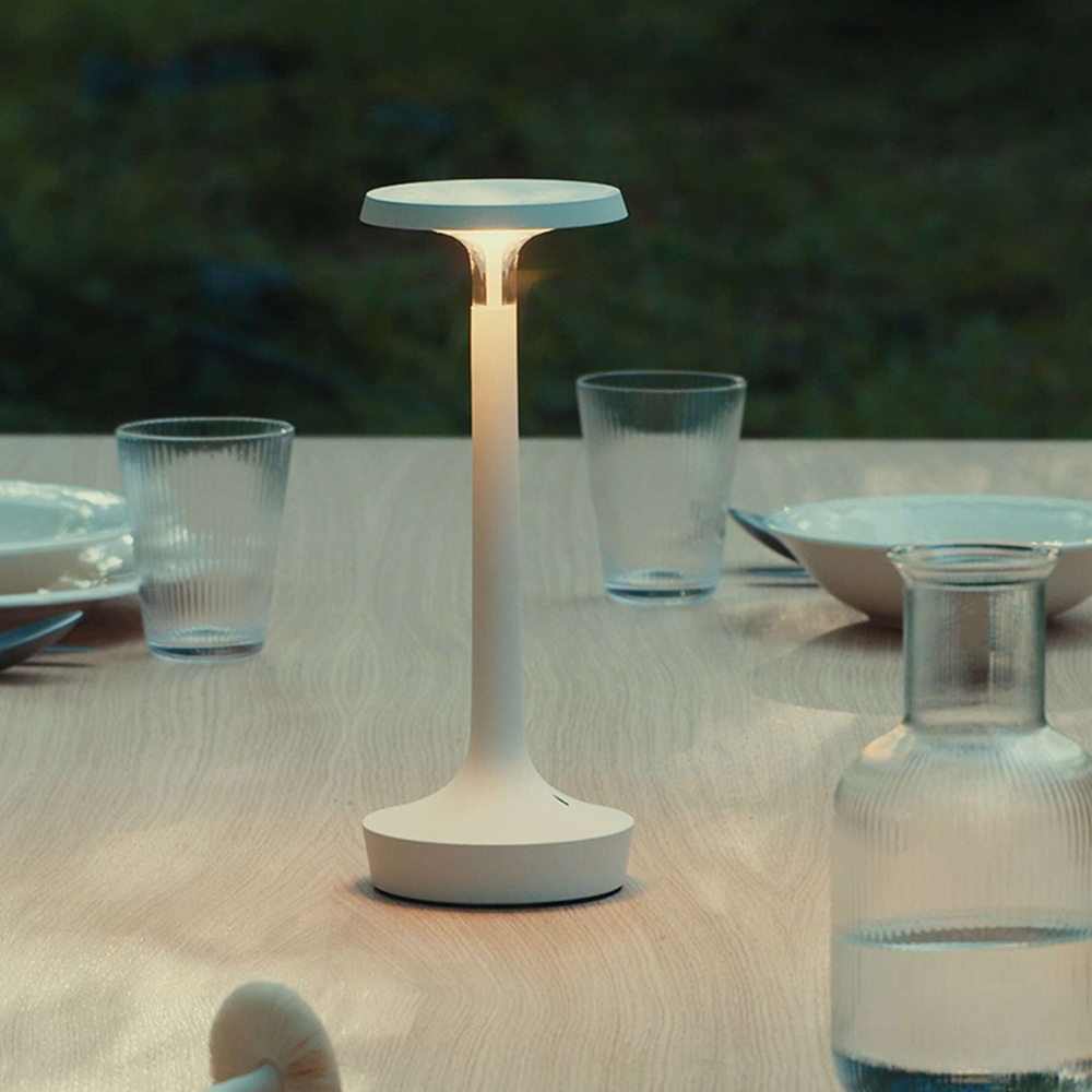 Lampara de mesa portatil Bon Jour Unplugged. Sin difusor
