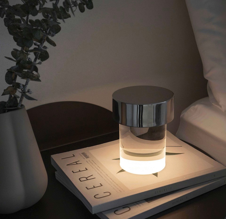 Lampara de mesa portatil Last Order Clear acero pulido
