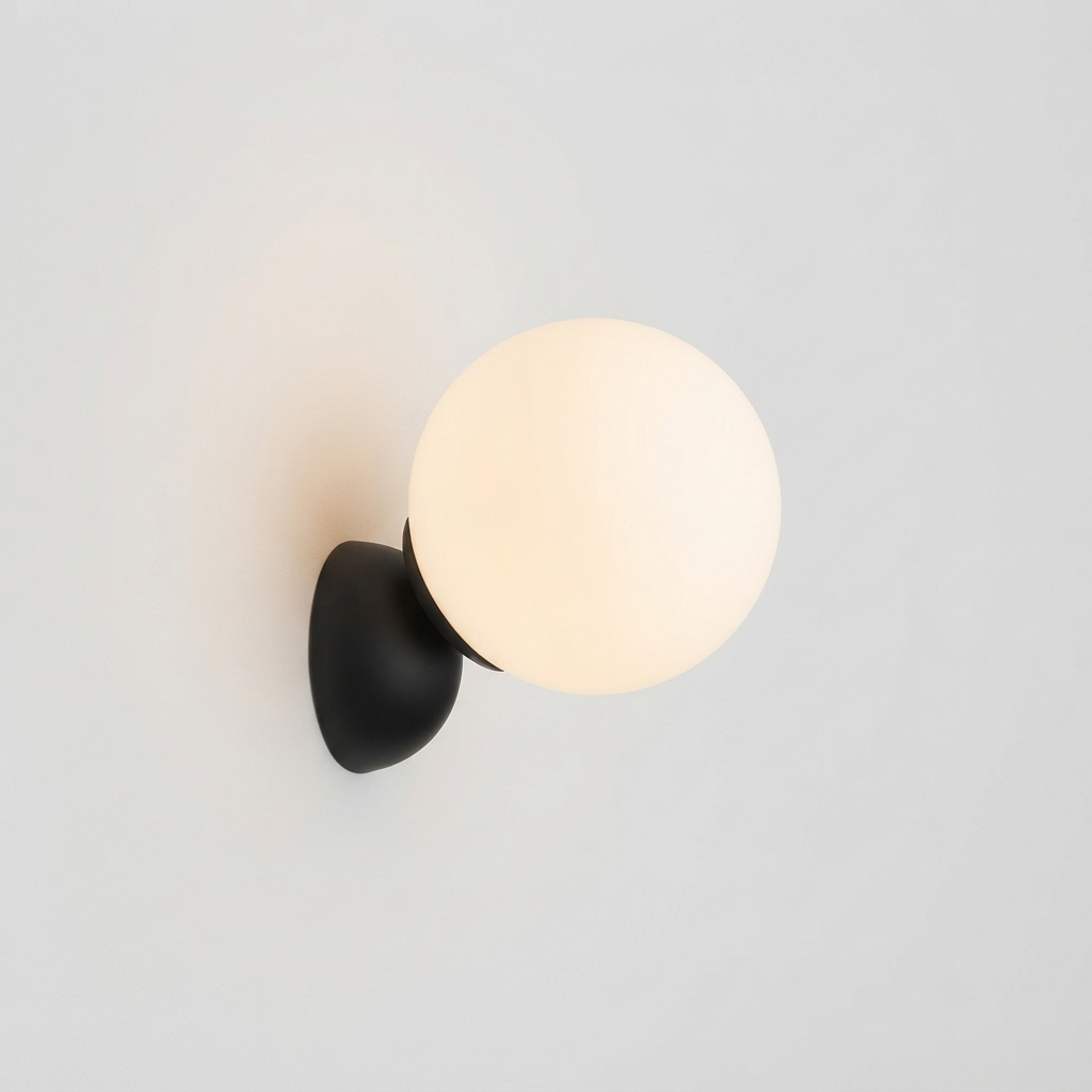 Aplique IP44 globo vidrio opal 120V 5W 3000K
