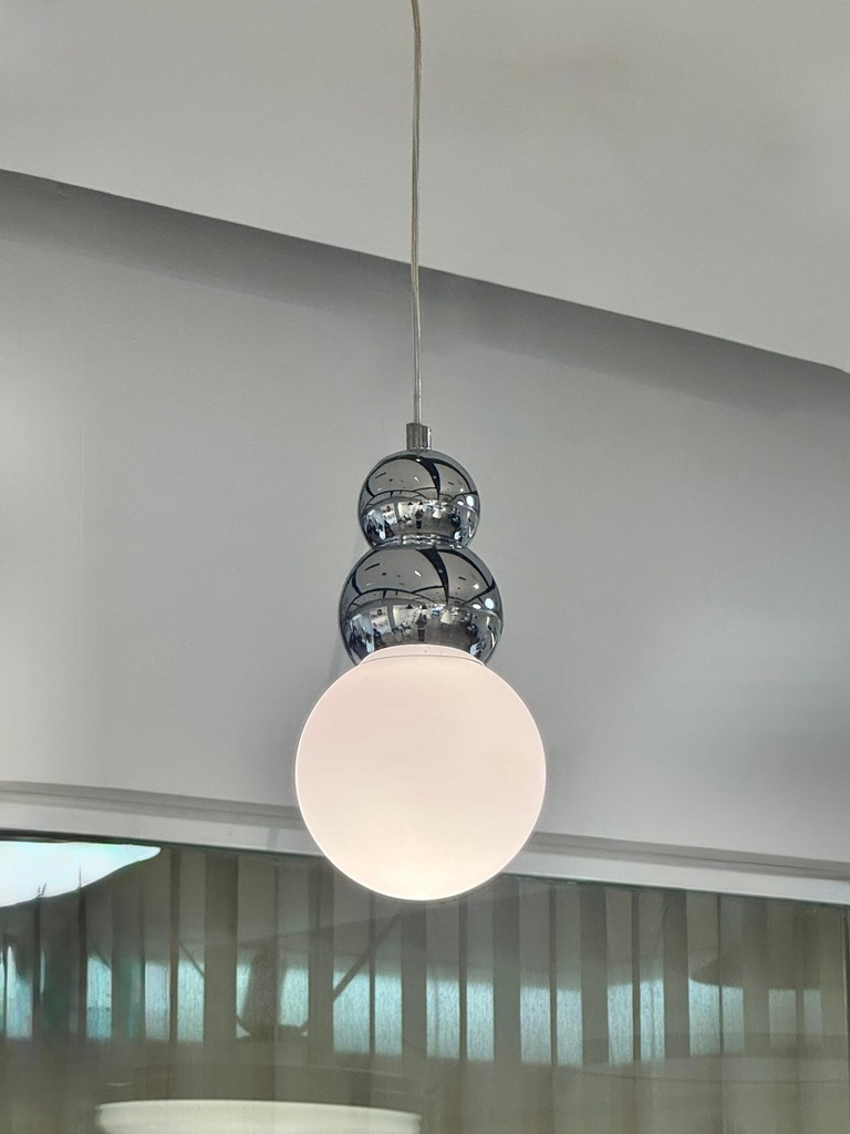 Lámpara colgante IP44 con 2m de cable, globo de vidrio  φ120mm 5W 120V 3000K