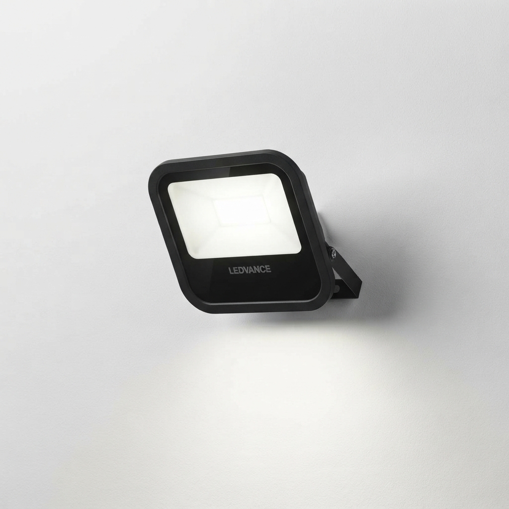 Reflector Ledvance Floodlight PFM 20W 100/277V 3000K 2200lm