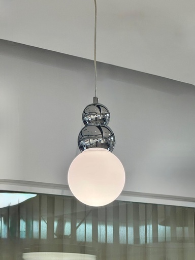 [AU-3366.CH] Lámpara colgante IP44 con 2m de cable, globo de vidrio  φ120mm 5W 120V 3000K